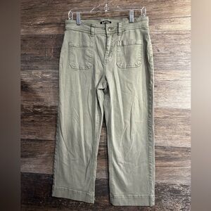 Buffalo David Bitton Women's Olive Cropped Pants